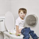 ⁦بوتي محمول 2 * 1 للاستخدام خارج المنزل او على التواليت⁩ - الصورة ⁦2⁩