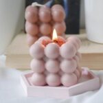 ⁦شمع بابلز معطر لجو هادئ ورومانسي⁩ - الصورة ⁦3⁩