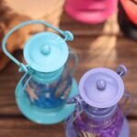 ⁦شمع معطر في فانوس معدن لديكور البيت وإضافة اجواء هادئة ورومانسية⁩ - الصورة ⁦7⁩